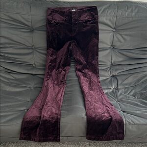 PAIGE Women’s Lou Lou Black Cherry Velvet Pants *tear*